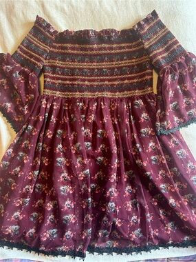 Lulualways smocked mini dress size 5